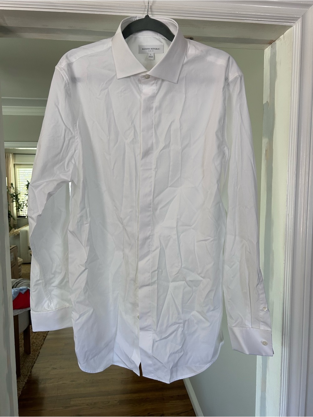 Banana Republic Men’s White Dress Shirt - Classic Spread Collar with French cuff